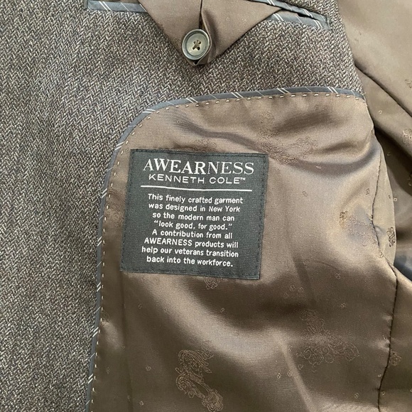 Kenneth Cole Awearness Herringbone Wool Blazer 44R Slim Fit - Picture 5 of 10